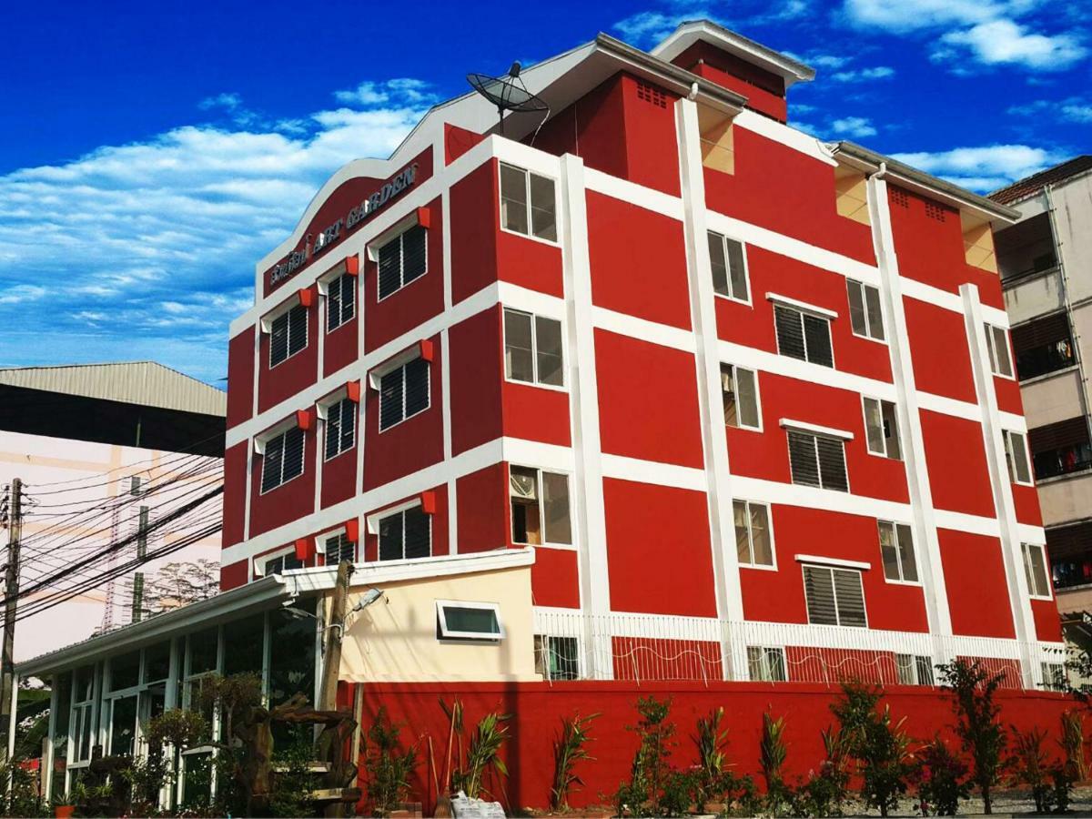 Aparthotel Suansin Art Garden à Ban Lat Krachaeng Extérieur photo